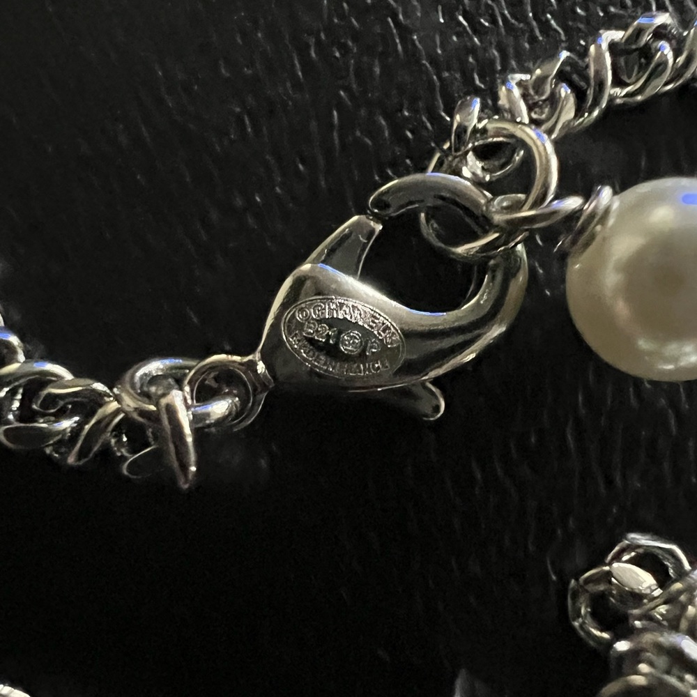 REPOSHING - Chanel Silver Pearl CC Logo Necklace - Picture 6 of 10